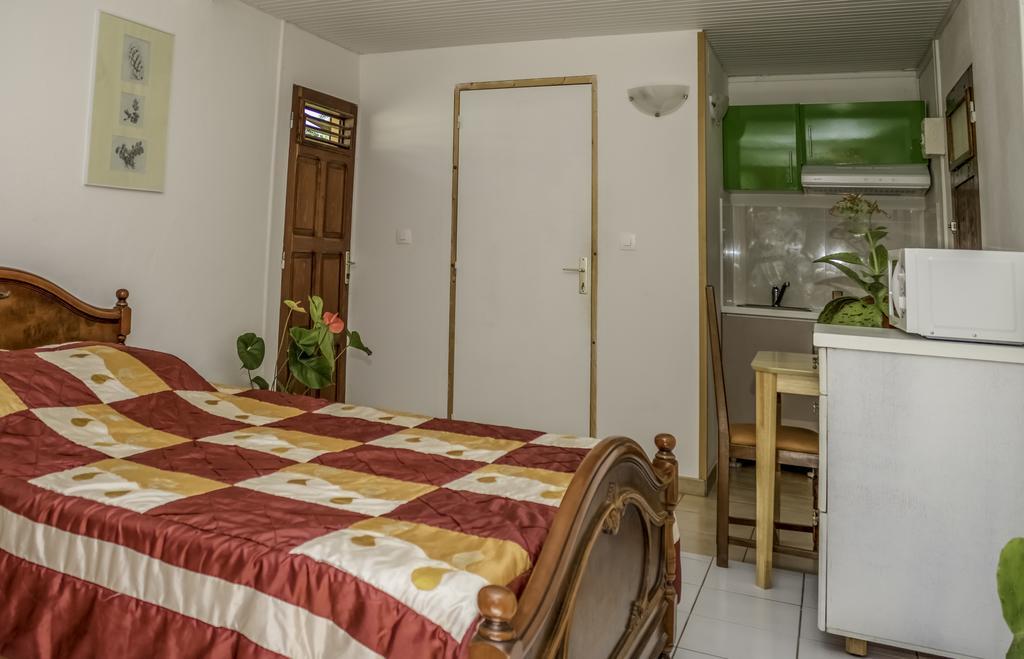 Appartement Studio Anse L'Etang à Tartane Extérieur photo